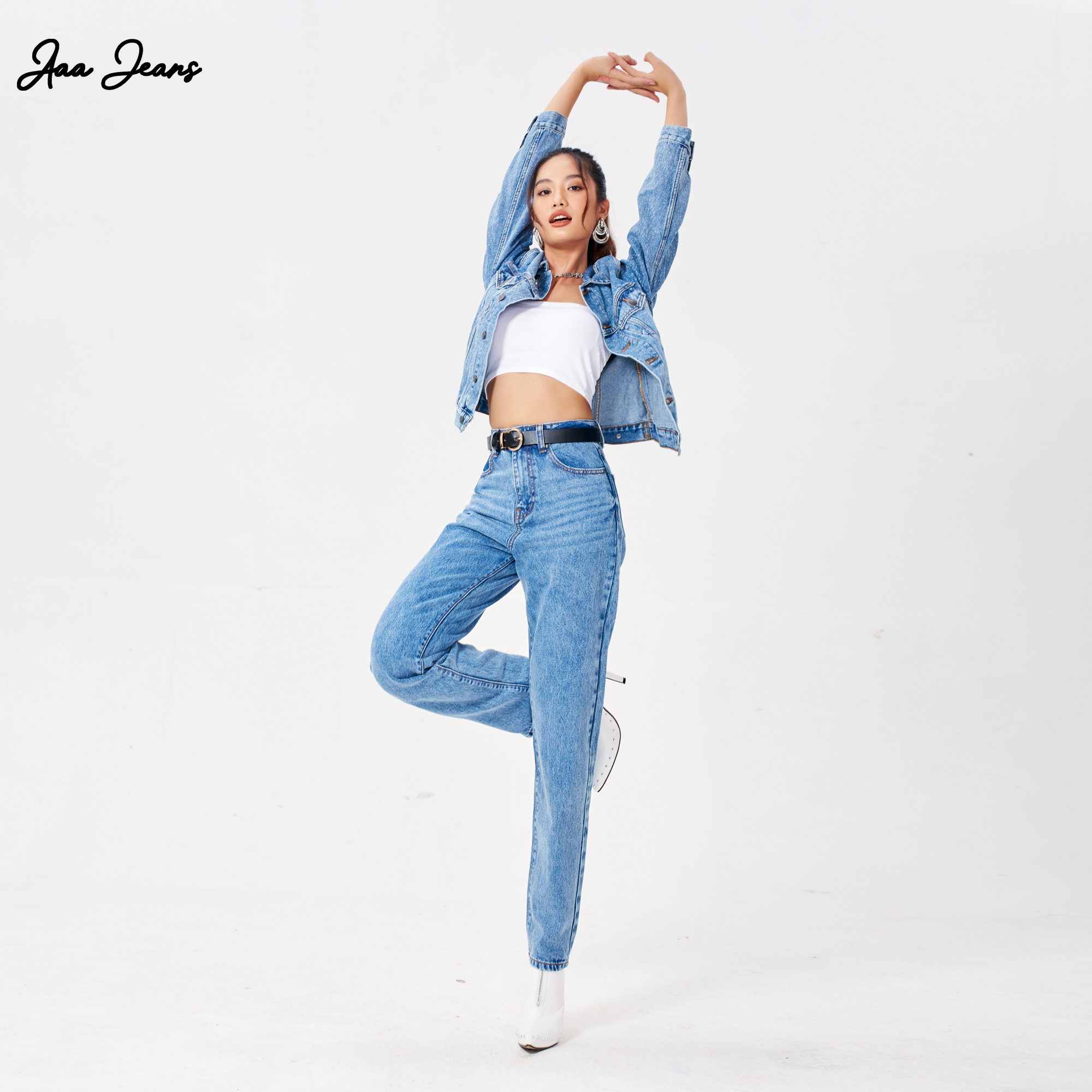 Quần Mom Jeans Lưng Cao Màu Classic Blue
