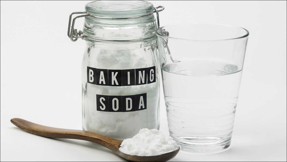 Sử dụng baking soda và nước