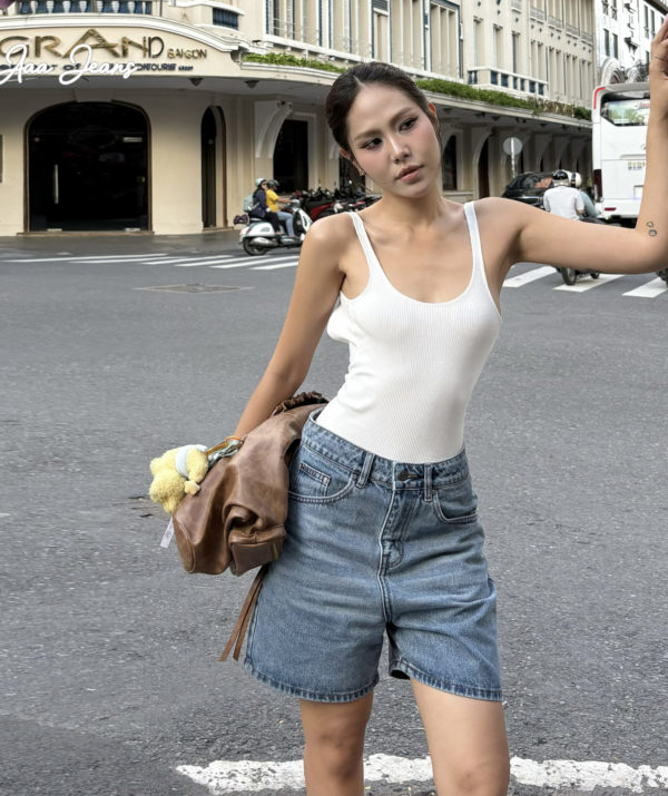 Quần short jean nữ lưng cao regular fit Royal Blue