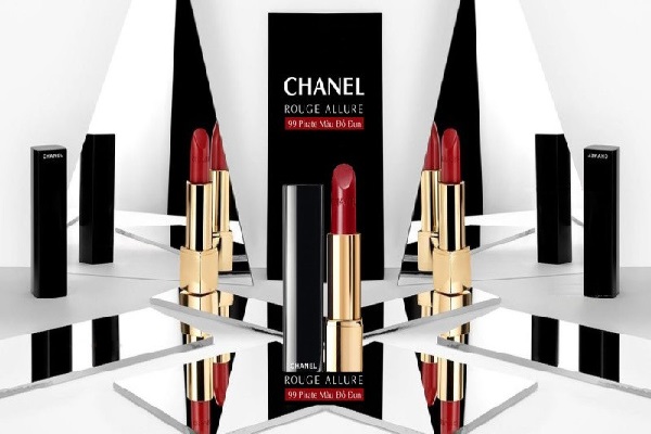 Review Son Chanel 46 Lamalicieuse Hồng Cam  Rouge Allure Velvet