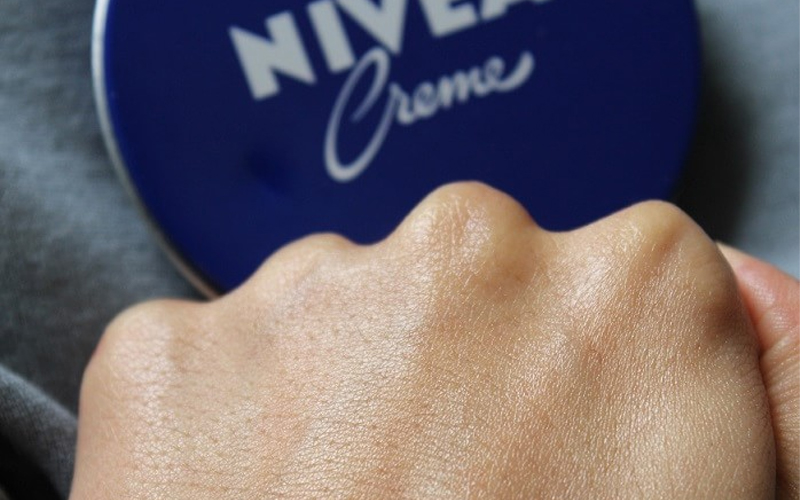 kem dưỡng ẩm Nivea 2 in 1