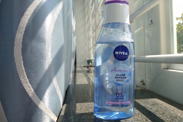 Nước tẩy trang cho da nhạy cảm Nivea