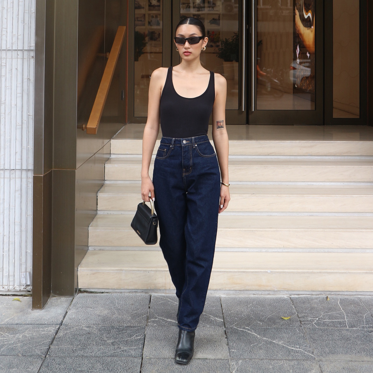 Quần Mom Jeans Lưng Cao Màu Indigo