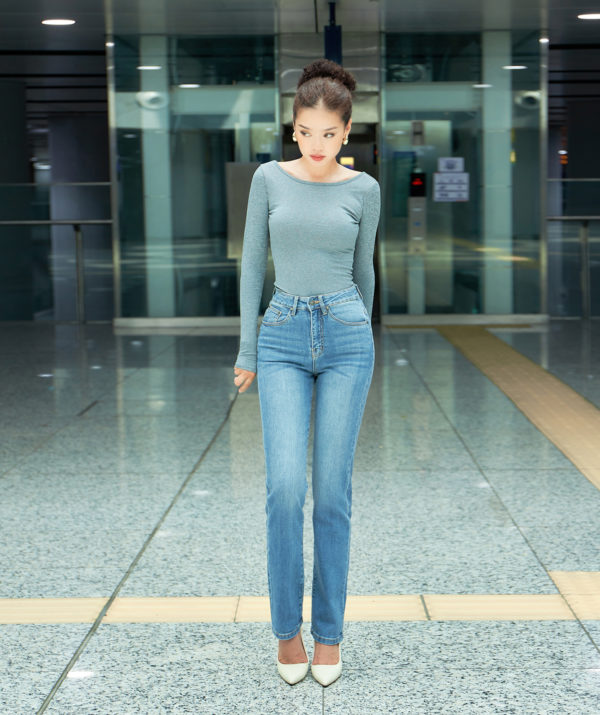 Quần Jean Ống Đứng Lưng Cao Dáng Slim Classic Blue
